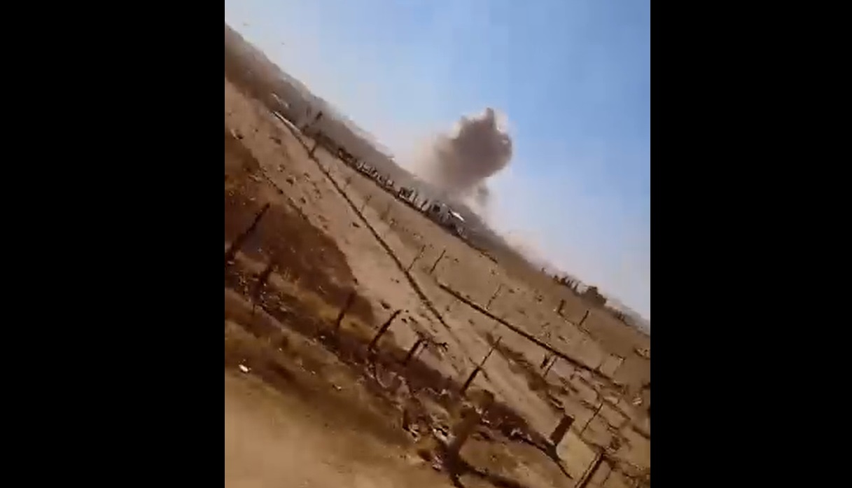 سقوط شظايا صاروخ في منطقة قعفور شرق عمان  ..  فيديو