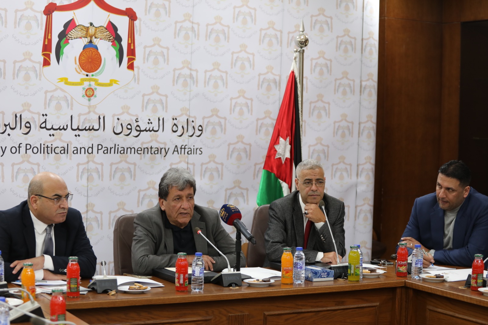 عزايزة: البرامج الموجهة للشباب يجب ان تنمي مهاراتهم 