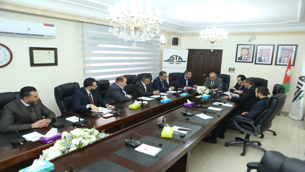 وزارة السياحة والسياحة والسفر يبحثان تنظيم السوق السياحي