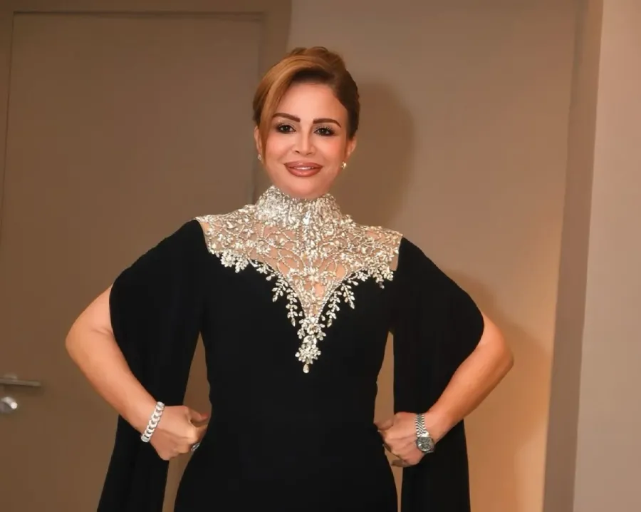 قبل أن ترى النور ..  مسرحية "المومس الفاضلة" تثير أزمة بين إلهام شاهين وبلاغات النيابة