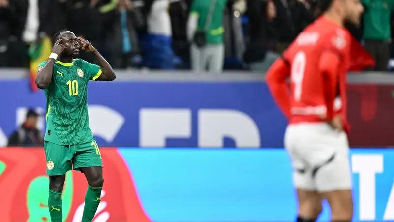 ماني ..  هزم التوقيت الأفريقي ..  وقاد السنغال إلى المجد