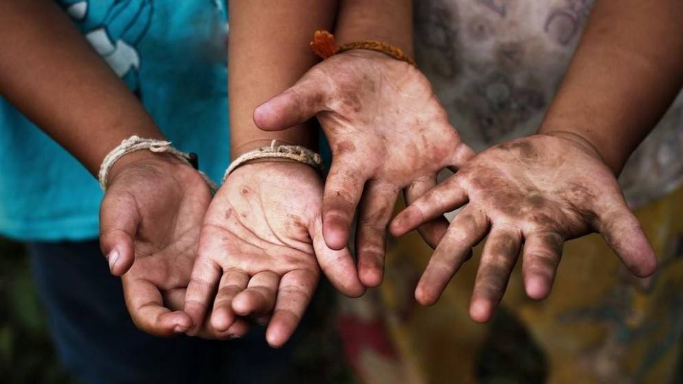 مركز حقوق الإنسان: 75 ألف طفل توثق أنهم يعملون بصورة غير قانونية