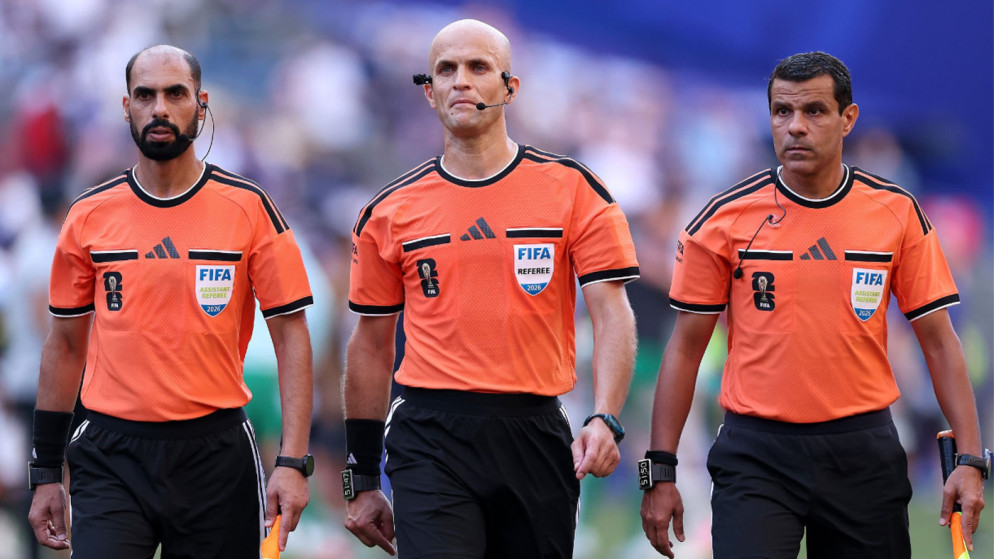 مخادمة يقود طاقم تحكيم أردني في مباريات كأس الخليج