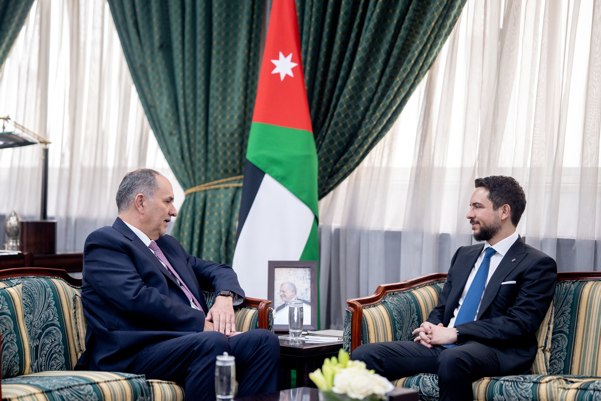 الأمير الحسين يوجه بمواصلة أتمتة وتحديث خدمات وزارة العدل