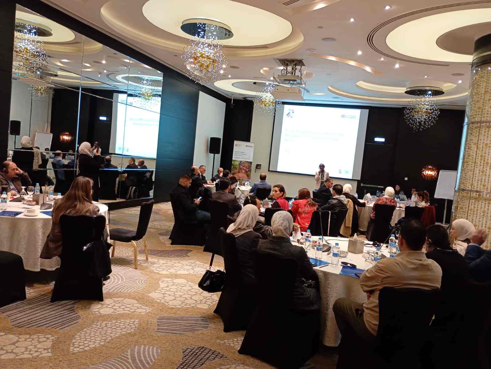 ورشة حول السياسات التجارية لقطاع الاستشارات الإدارية