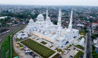 افتتاح "مسجد الشيخ زايد" في إندونيسيا ..  صور 