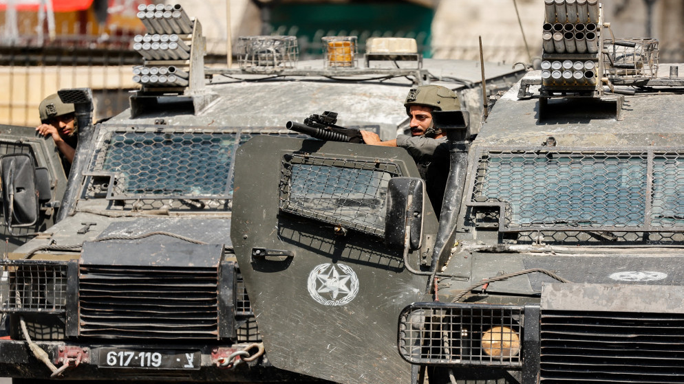 اقتحام متواصل منذ 15 ساعة لمناطق شمال القدس