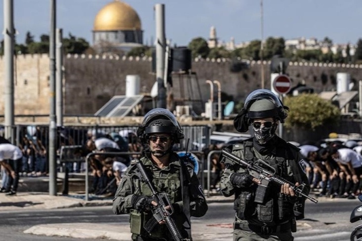 الاحتلال يمنع حفل تخرج ويعتقل طلبة وأكاديميين فلسطينيين