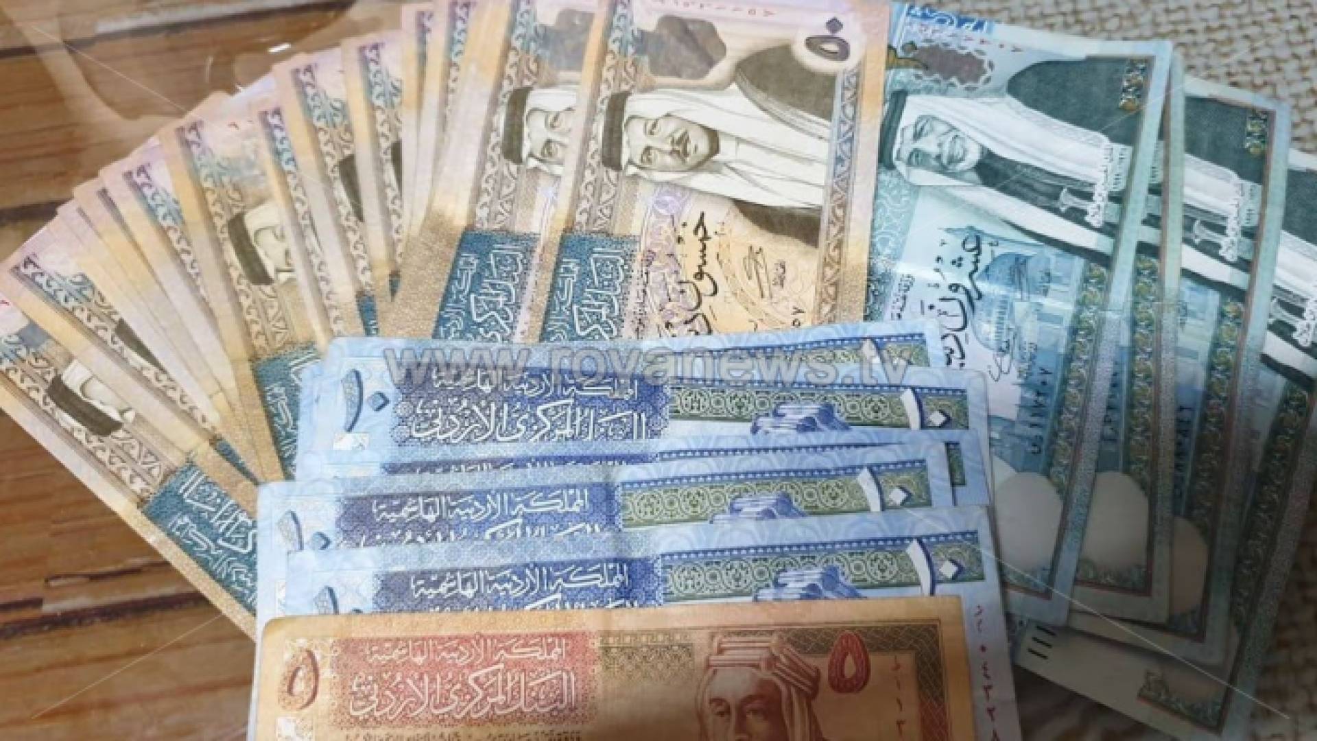 أردنيون عليهم ذمم مالية يجب دفعها ..  أسماء