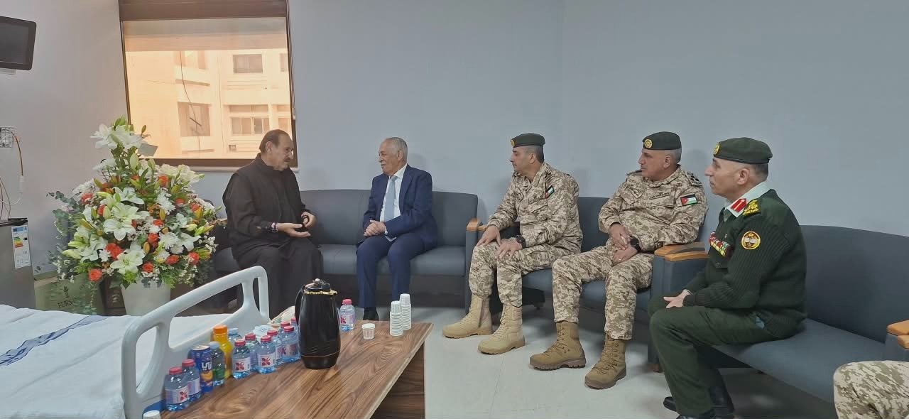 العيسوي يزور الفريق الركن المتقاعد متعب الزبن