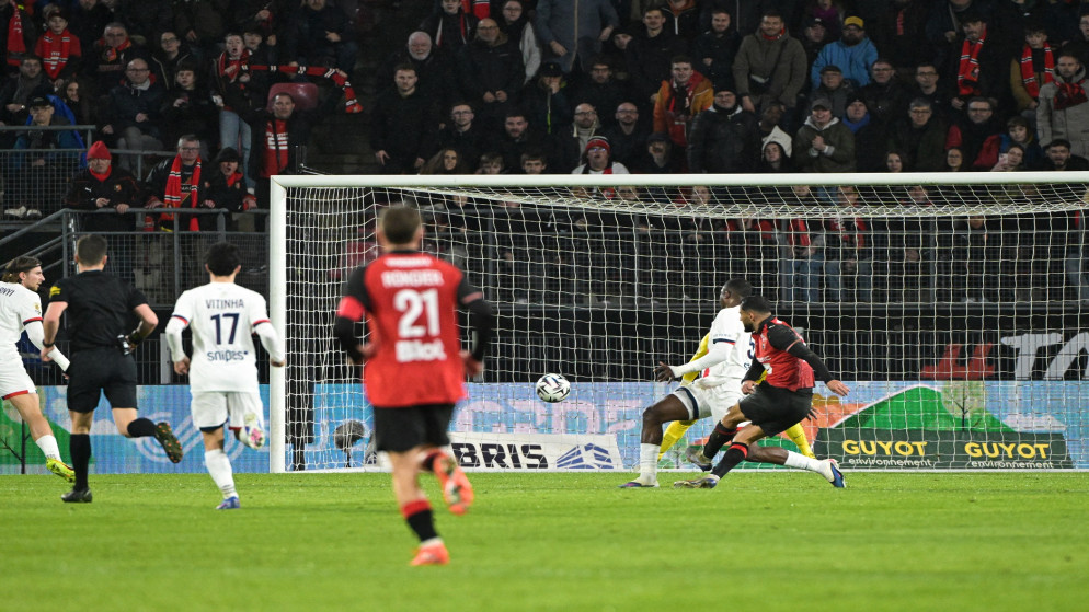 هدف التعمري في مرمى باريس سان جيرمان