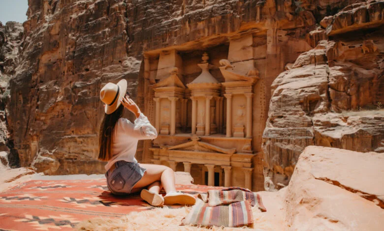 1.5 مليون سائح و910 ملايين دينار دخل سياحي في الربع الأول من 2025