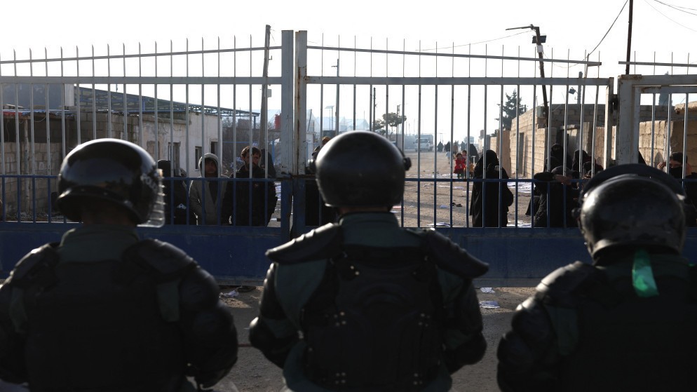 نقل 2225 من عناصر تنظيم داعش الإرهابي من سوريا إلى العراق