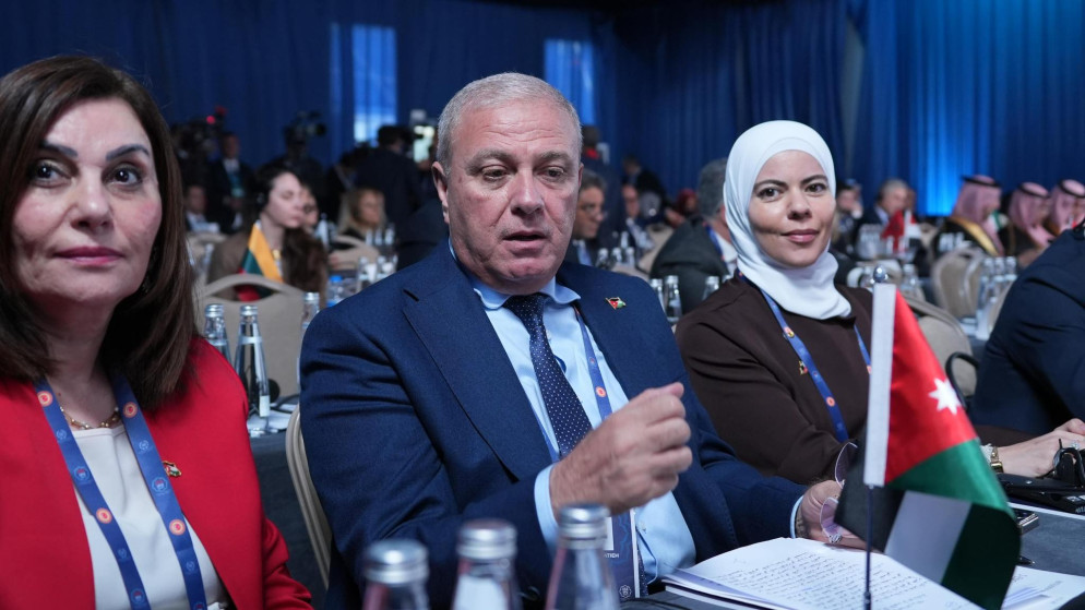 نائب رئيس النواب يدعو لمساءلة دولية على جرائم غزة