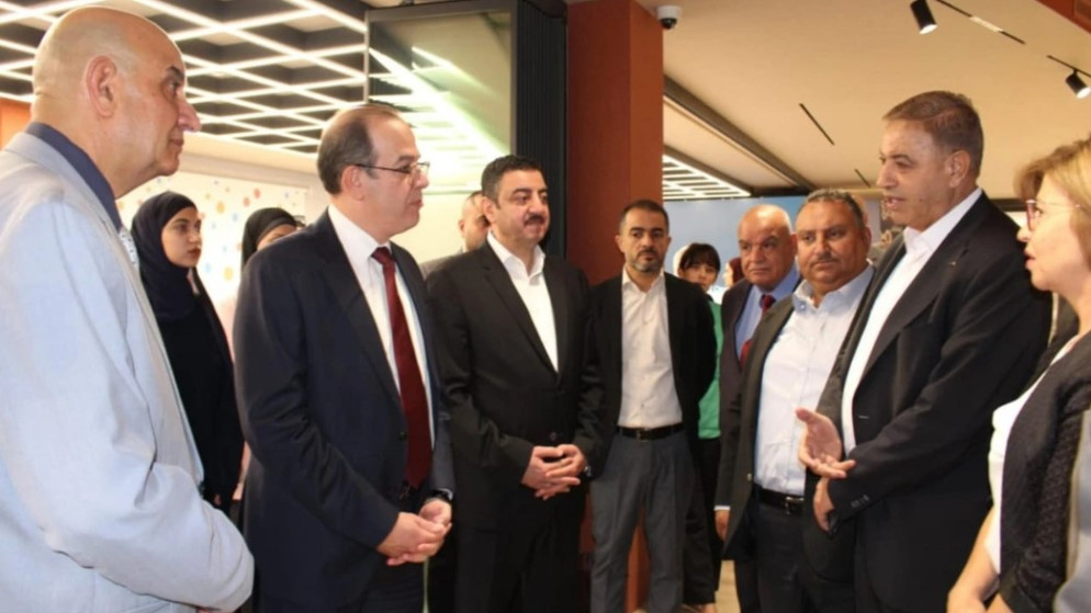 وزير الاقتصاد الرقمي يفتتح المركز التكنولوجي منصة الشمال في إربد