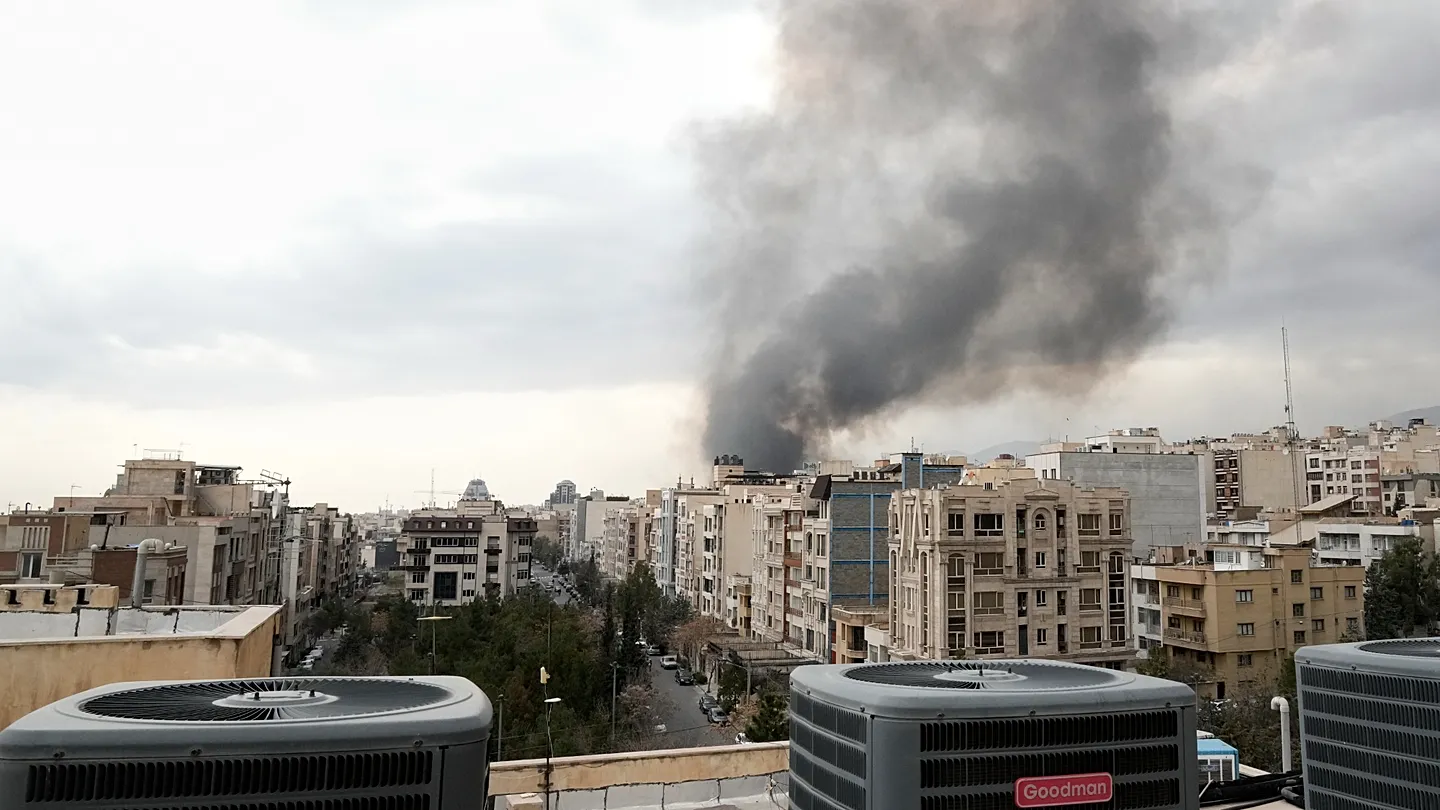 ترامب يبحث خيار الحرب الشاملة مع إيران