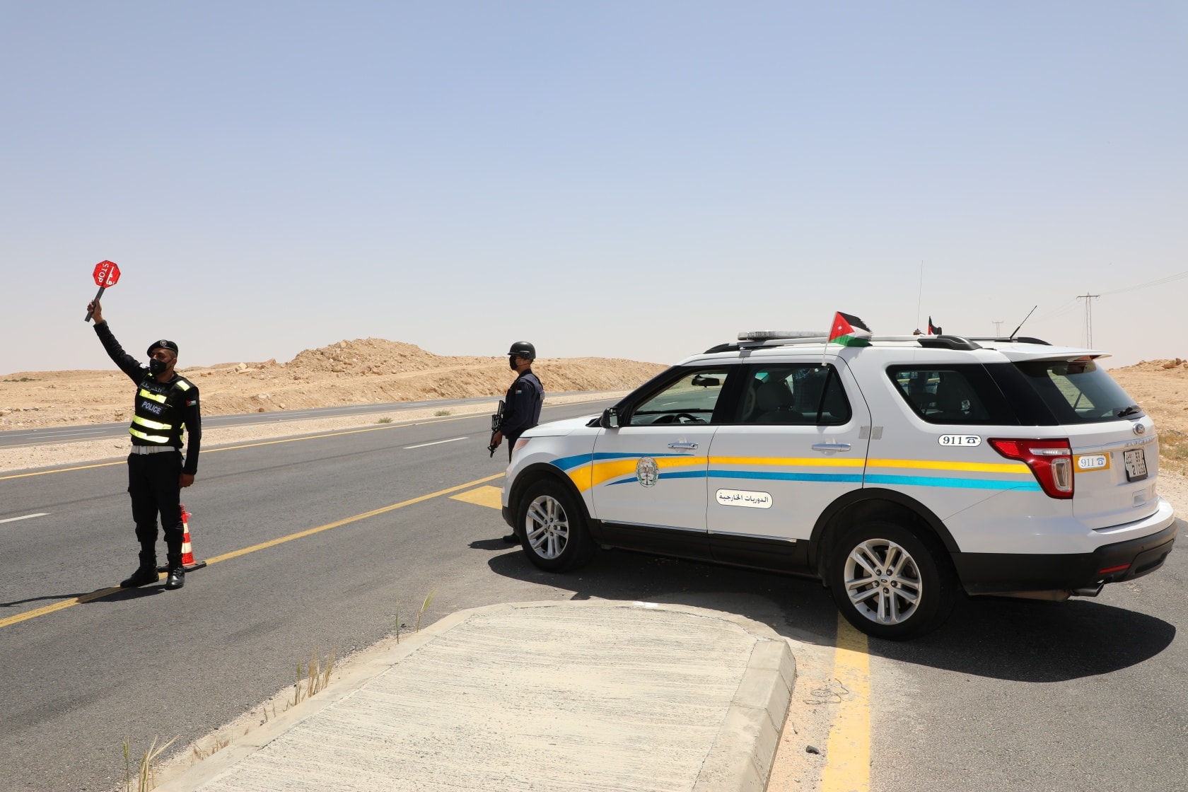 الدوريات الخارجية: الطرق بالكامل سالكة ودعوة لتثبيت حمولات الشاحنات