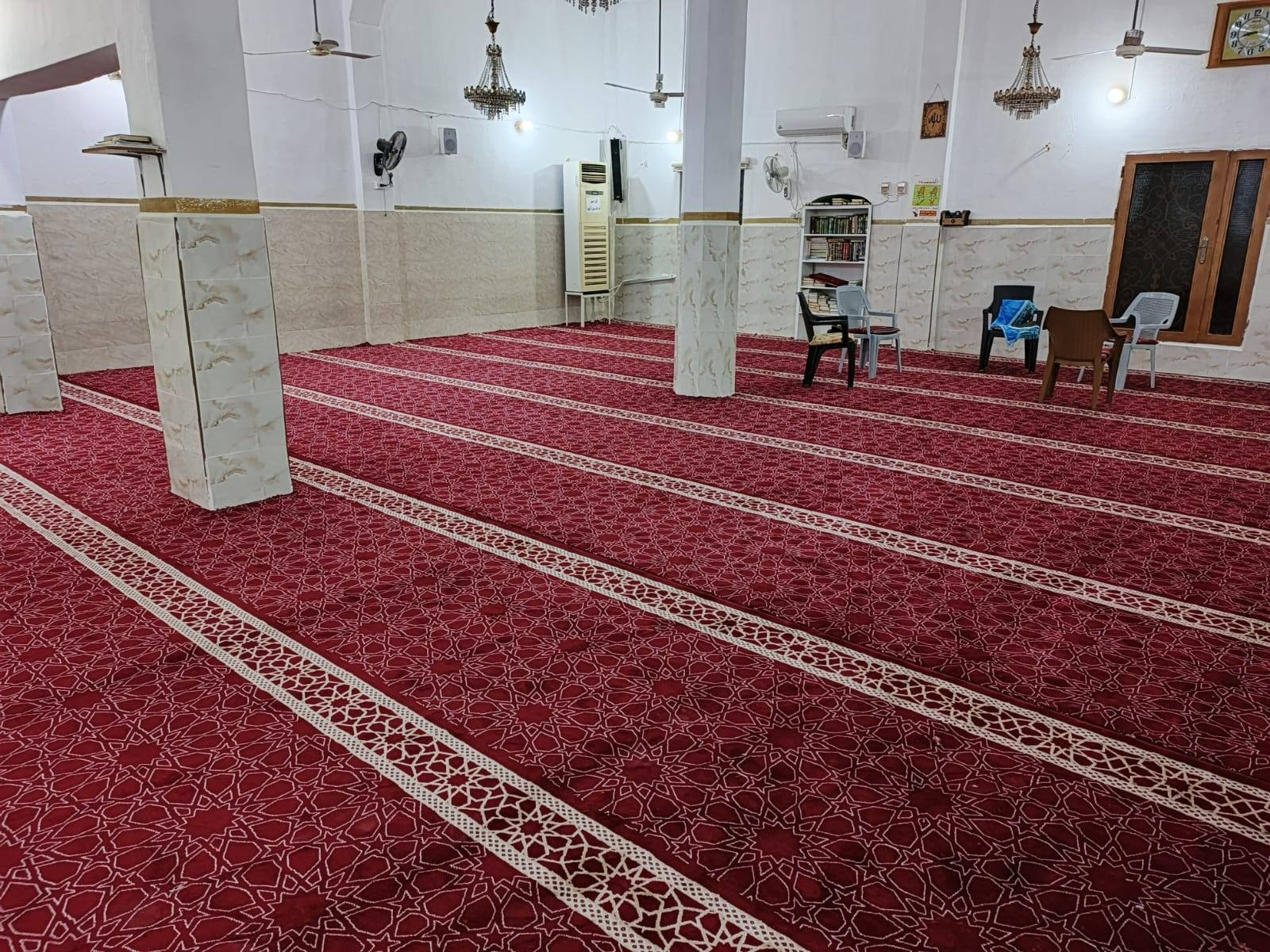 ترميم وفرش مسجد العراق الكبير بالكرك