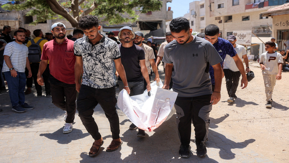 استشهاد أم وأطفالها الأربعة بقصف إسرائيلي على غزة