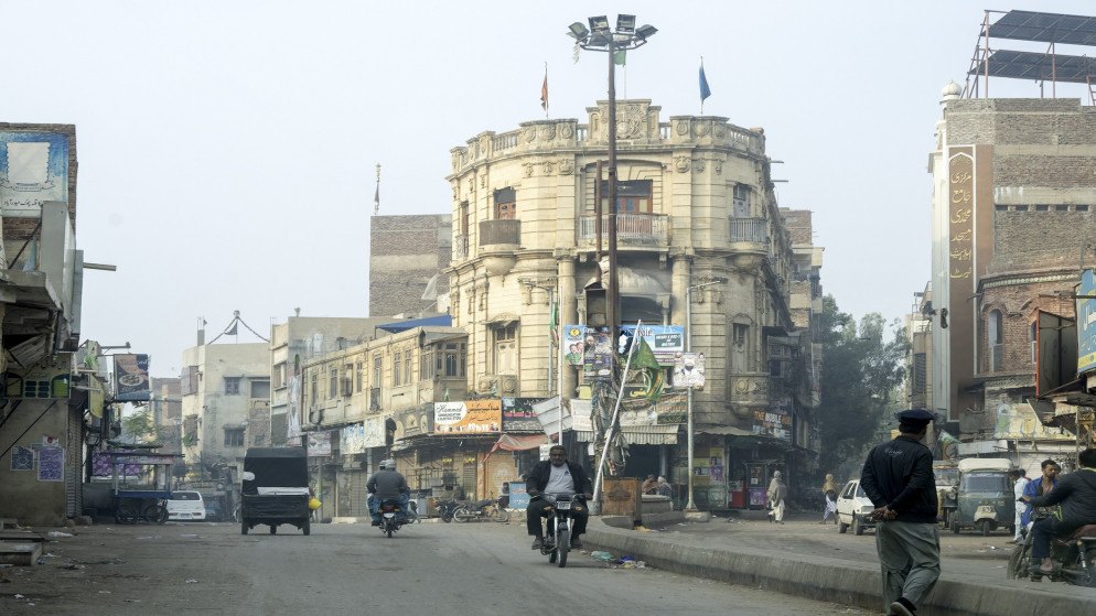 بيانات: باكستان أكثر دول العالم تلوثا في 2025