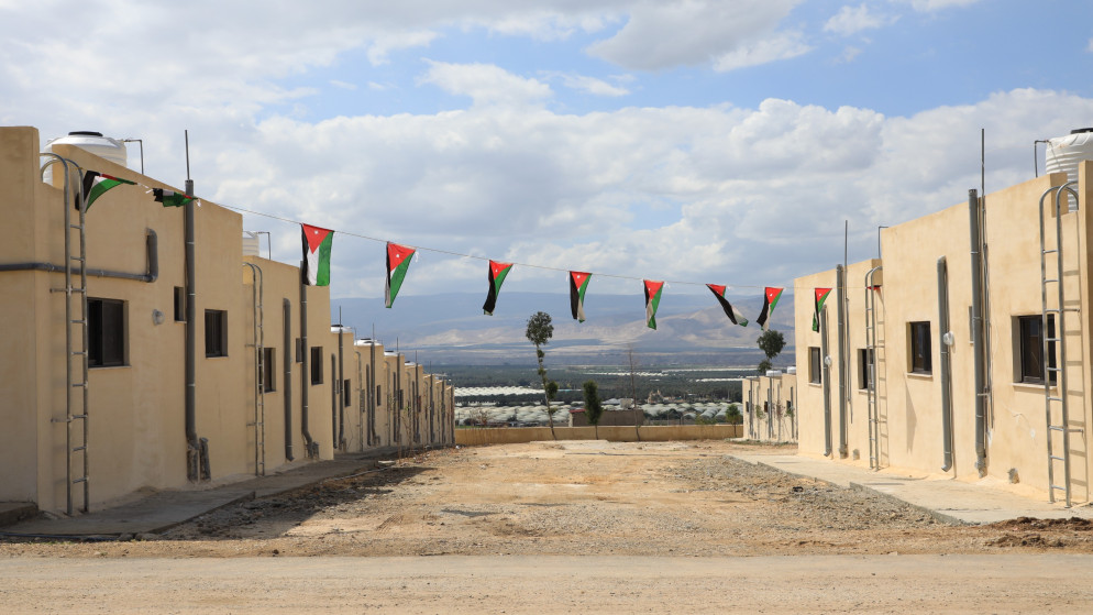 تسليم 20 مسكناً للأسر العفيفة في لواء دير علا