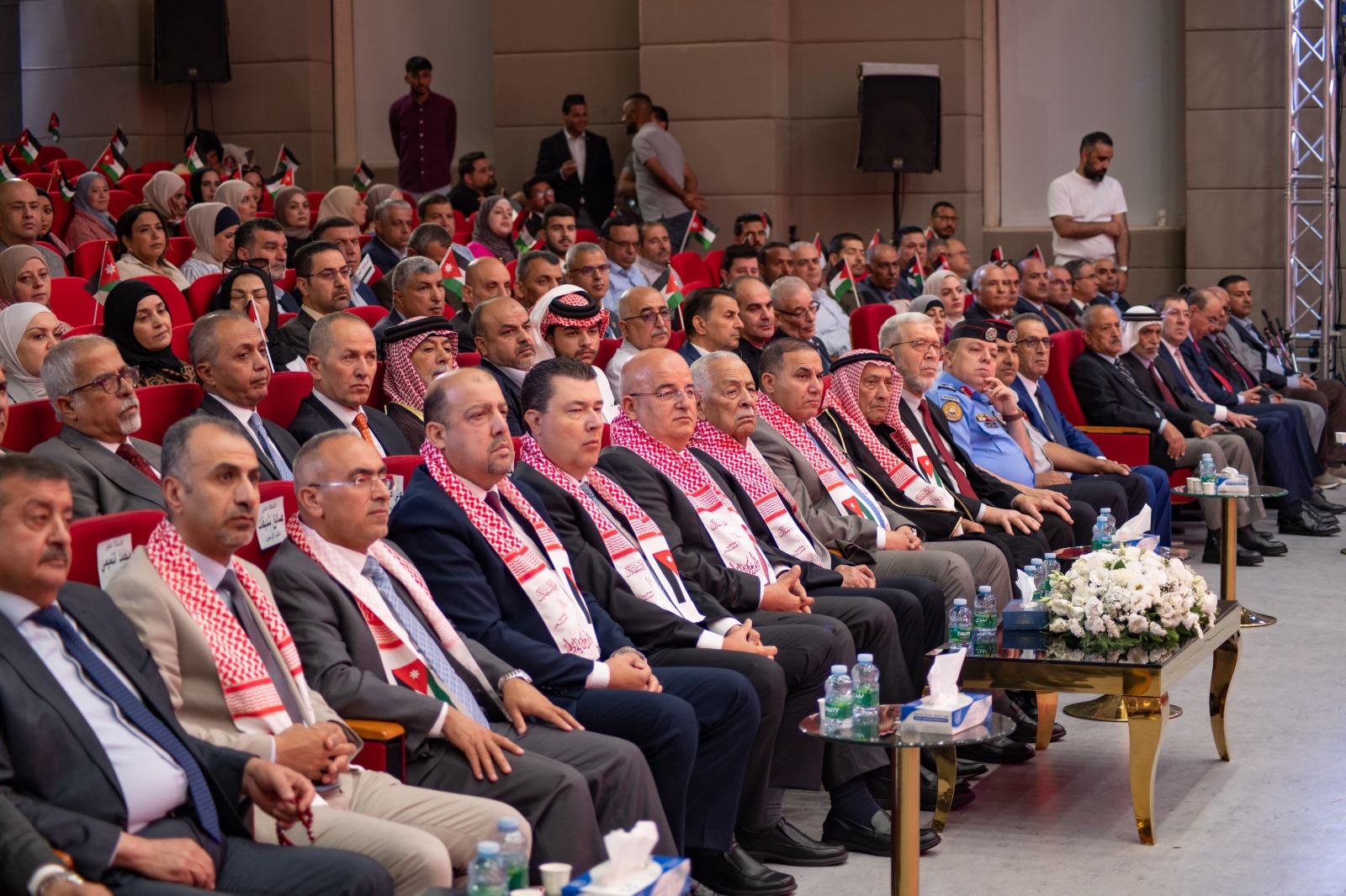 العيسوي يرعى احتفالات الجامعة الهاشمية بعيد الاستقلال