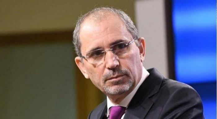 وزير الخارجية يبدأ زيارة عمل إلى الرياض