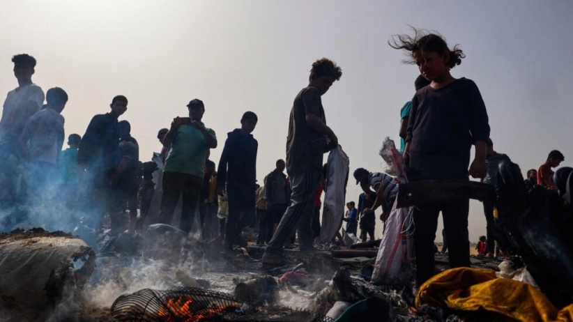 صحيفة: إسرائيل قصفت مخيم النازحين في رفح بقنابل أميركية