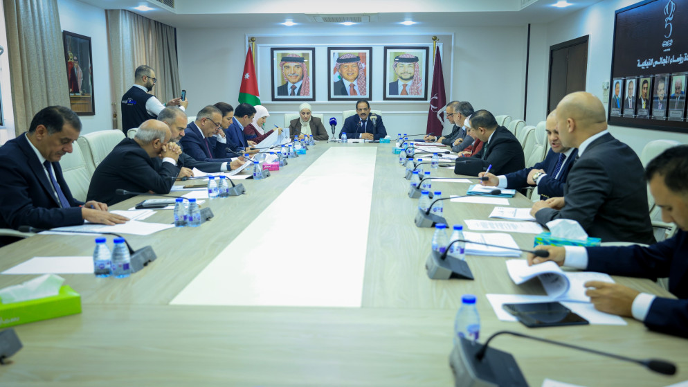 القانونية النيابية تبحث معدل الملكية العقارية