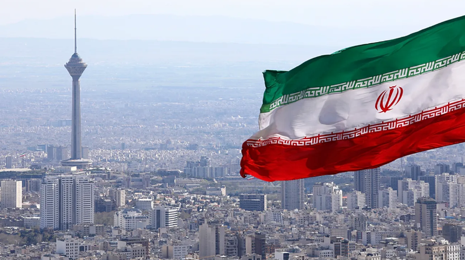 مقتل 6 أشخاص بينهم عنصر أمن في اشتباكات مسلحة جنوب شرقي إيران