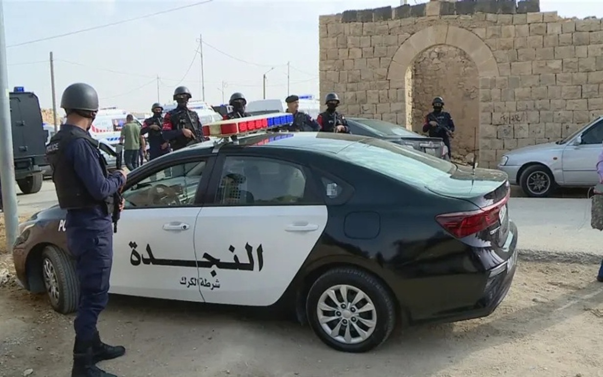 حادثة الكرك ..  بيان جديد من الأمن العام يكشف حصيلة الضحايا