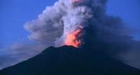 إندونيسيا: ثوران بركان وتحذير من تسونامي