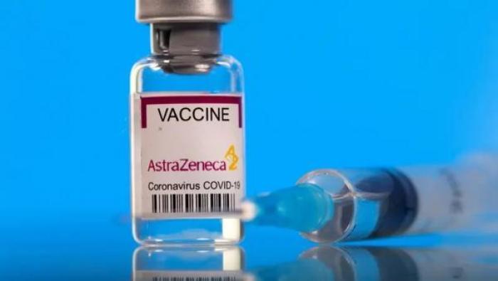 مكافحة الأوبئة توضح حول الآثار الجانبية للقاح أسترازينيكا