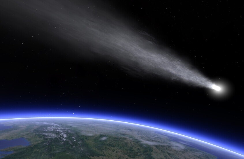 هل يشكل المذنب 3I/ATLAS خطرا على الأرض