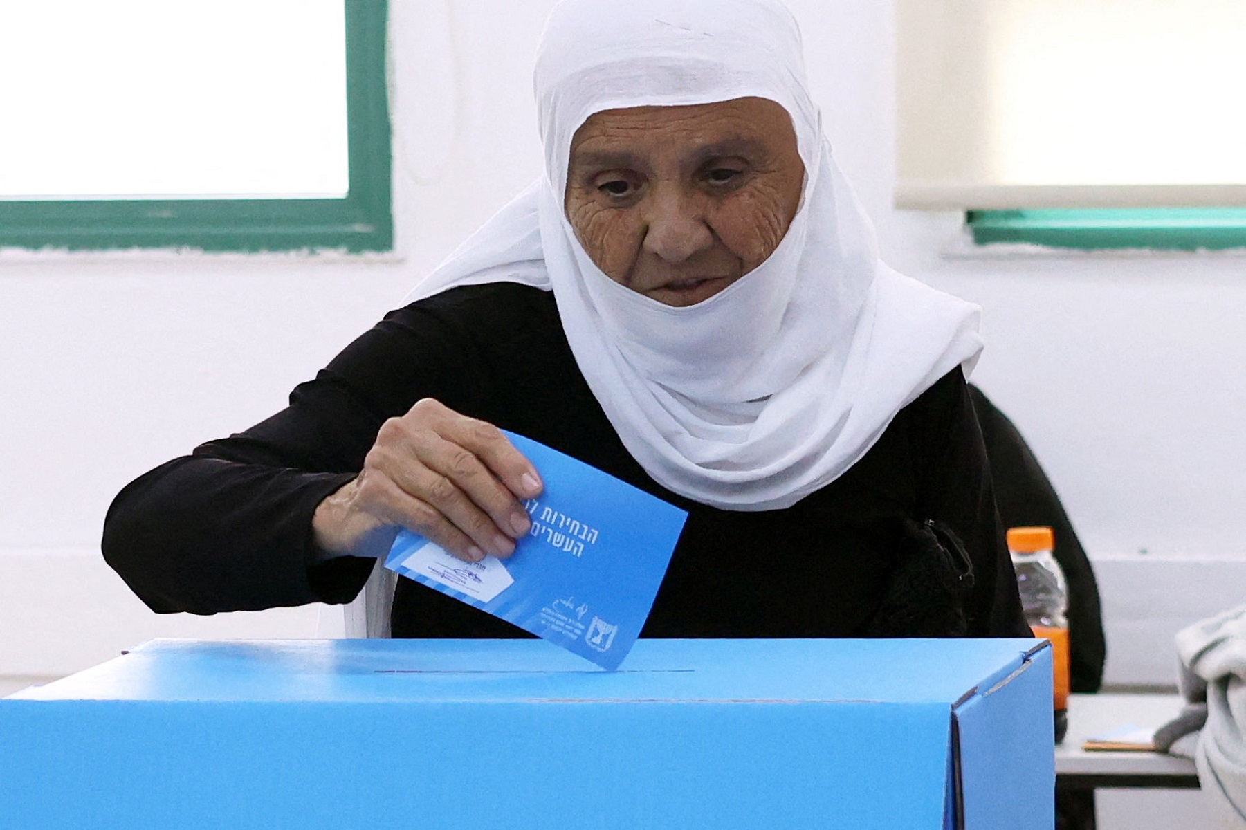 نتائج فرز الأصوات: تكتل نتنياهو يفوق المعارضة بـ10 مقاعد حتى الآن   