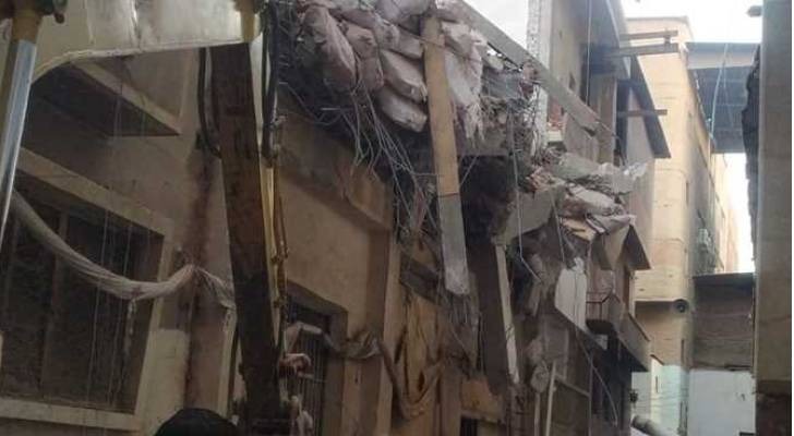 مصر: انهيار مصنع ملابس يودي بحياة 7 وإصابة 30