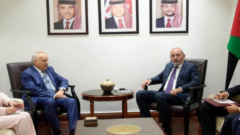 الصفدي يؤكد وقوف الأردن مع أمن لبنان