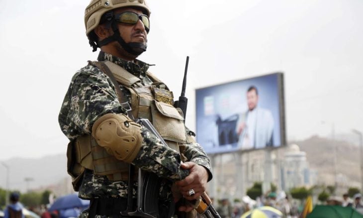 الحوثي: جاهزون عسكرياً ونراقب التطورات بالمنطقة