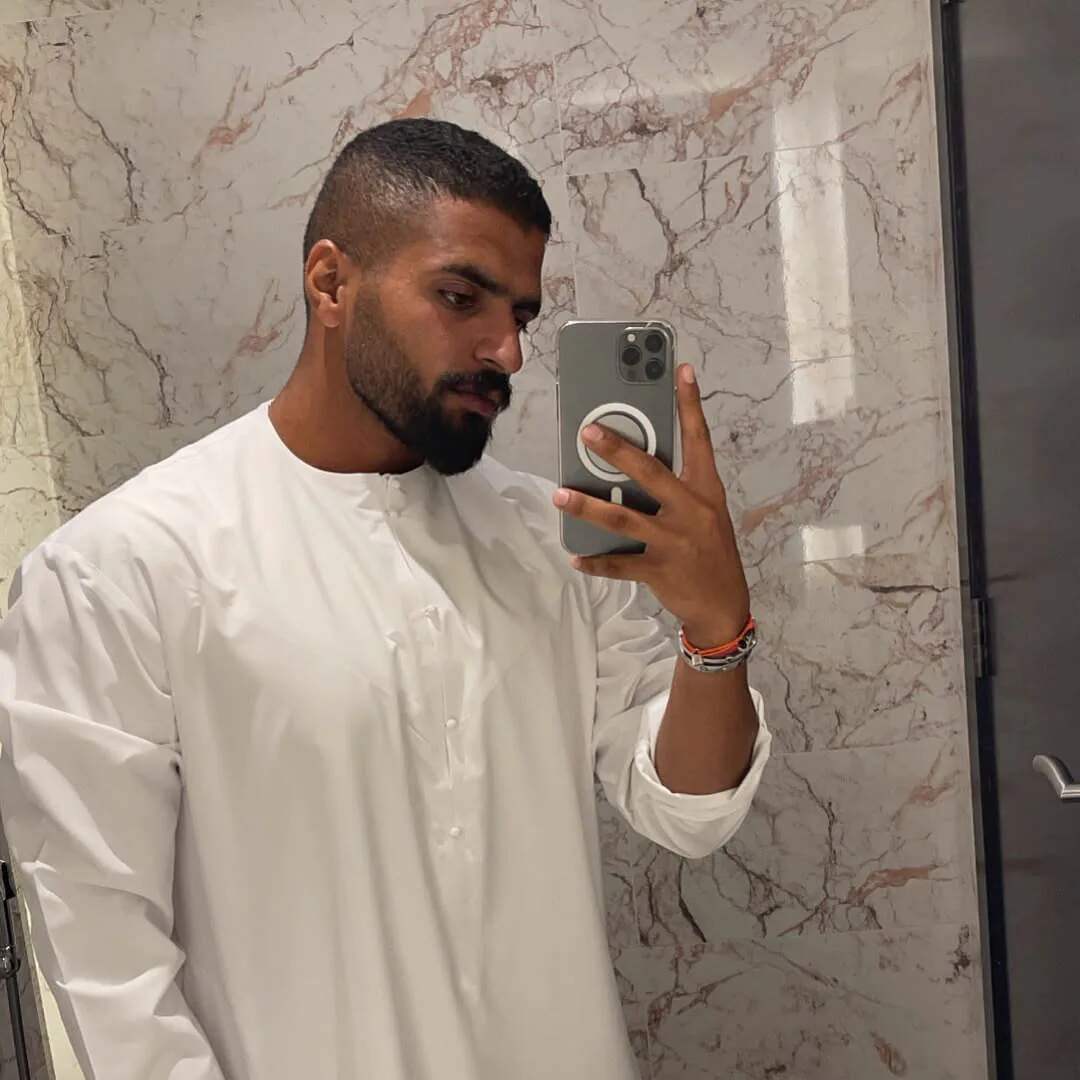 وفاة غامضة لصانع المحتوى راشد عيسى الأنصاري