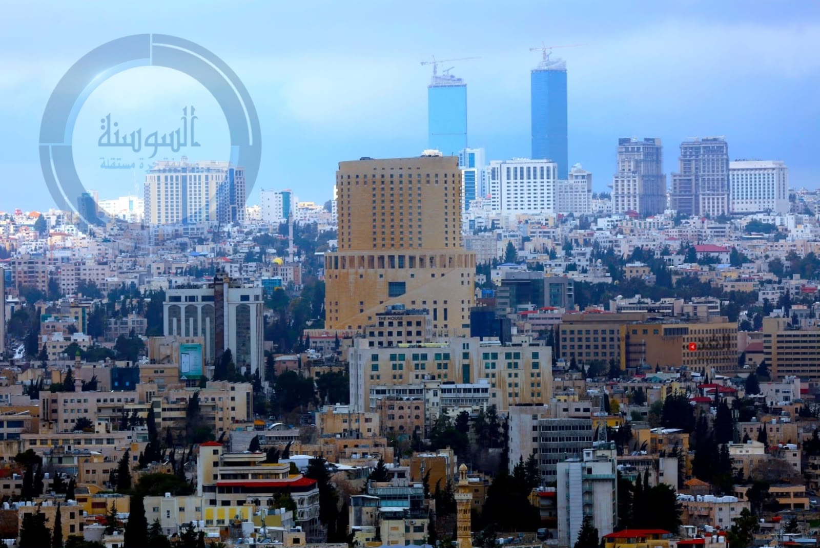منخفض جوي مبكر يقلب أجواء المنطقة ..  وهذا ما ينتظر الأردن نهاية الأسبوع