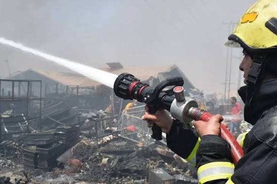 إصابات متوسطة جراء حريق بمدينة الحسن الصناعية في الرمثا