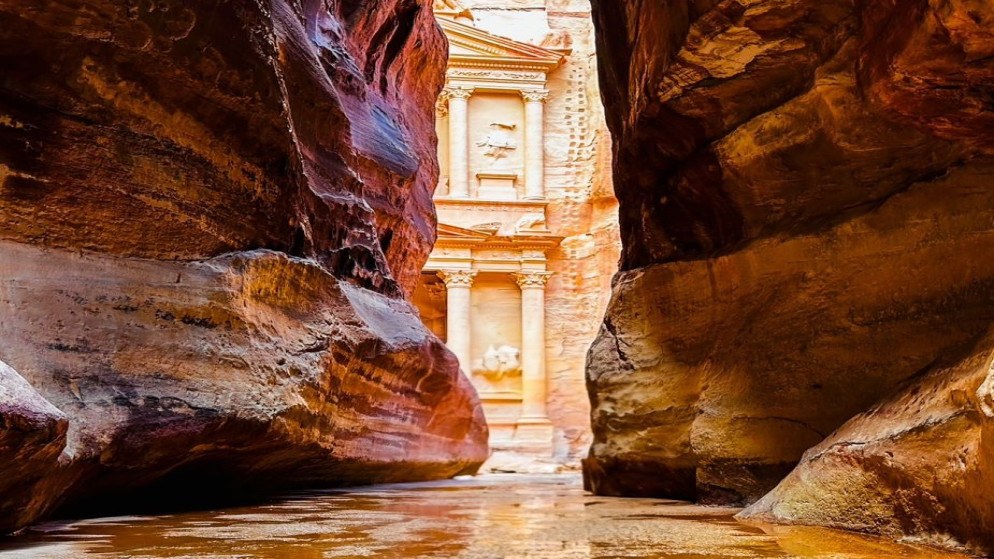 زيادة في عدد العاملين بالقطاع السياحي العام الماضي