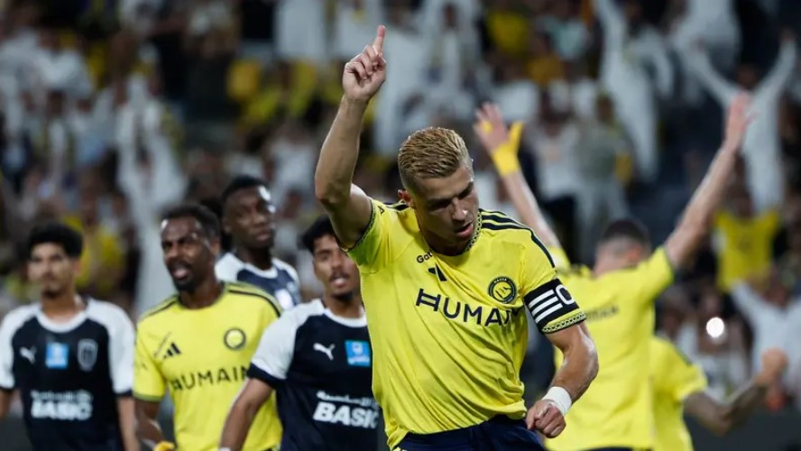 رونالدو يقود النصر للفوز ويعادل رقما تاريخيا عمره 87 عاما