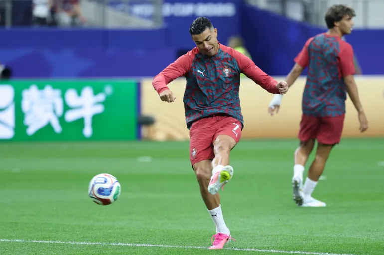 إسبانيا تُقصي البرتغال بهدف قاتل ..  ورونالدو يودّع المونديال