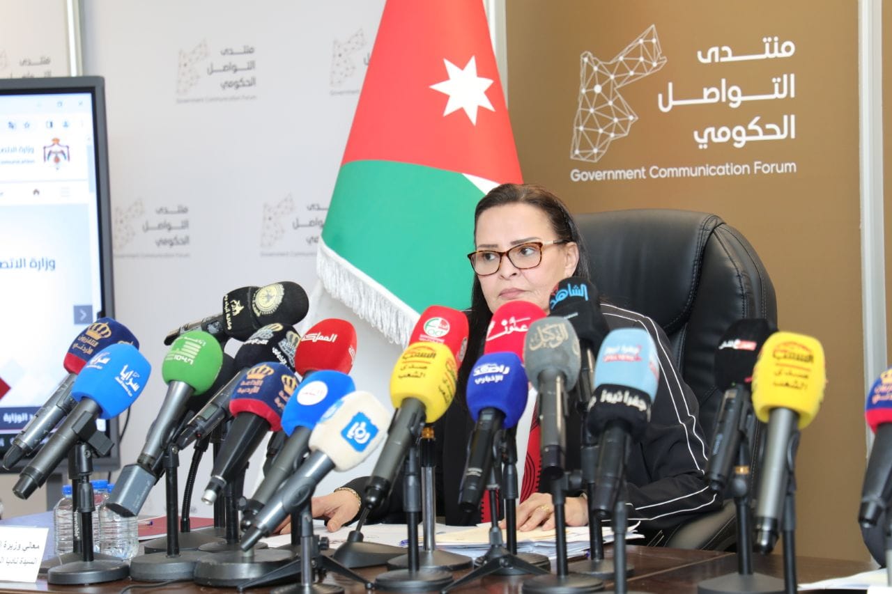 الروابدة تكشف أرقام وزارة العمل والحد الأدنى للأجور