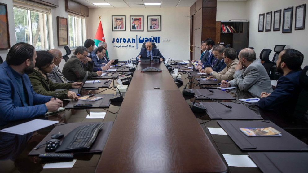 السياحة تبحث خطط إنعاش القطاع وسط التوترات