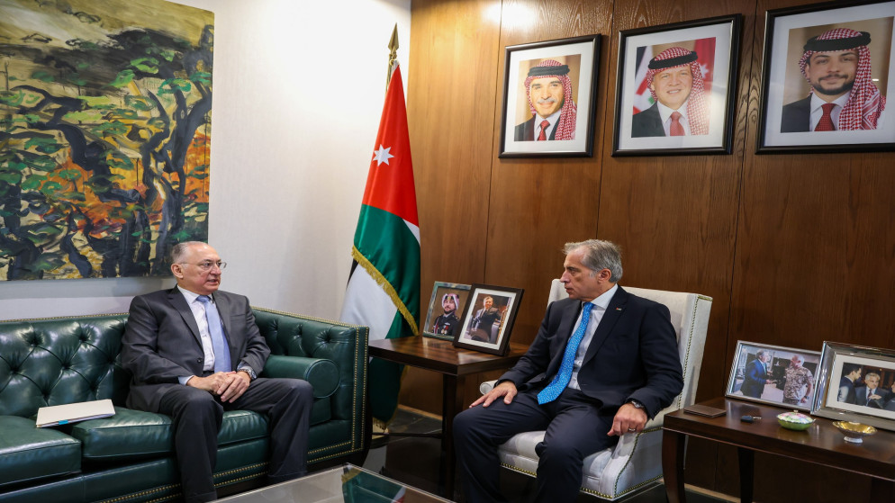 الحكومة تؤكد دعم النزاهة لحماية الاستثمارات الأردنية