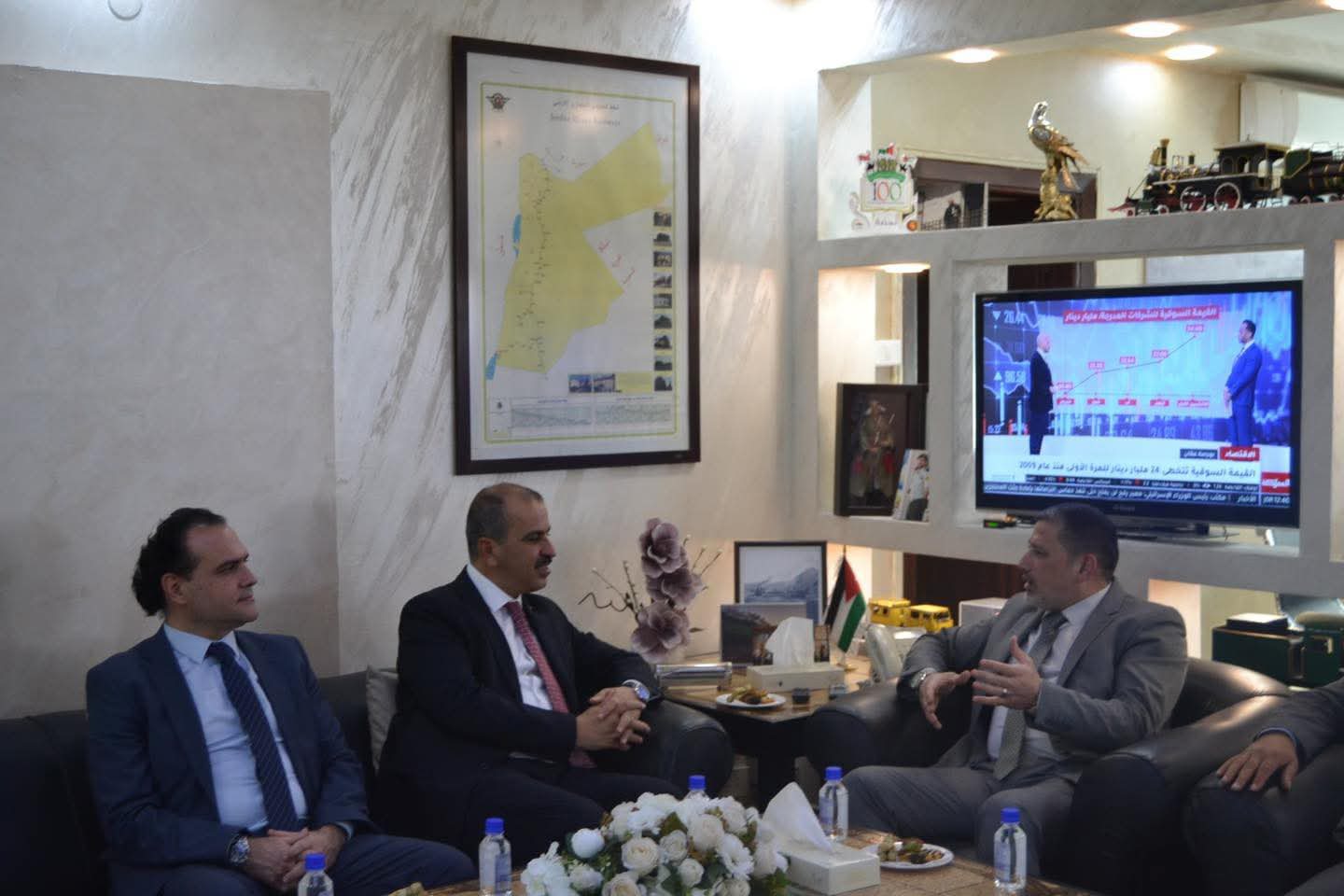 السفير التركي يزور الخط الحجازي الأردني