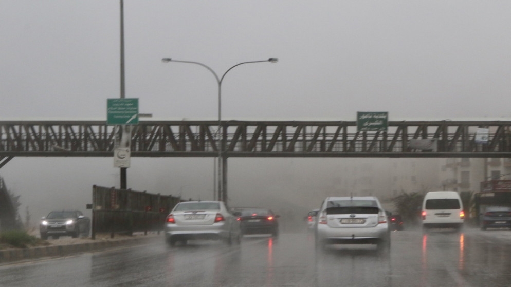 الأرصاد تدعو للحذر ليلاً وصباحاً بسبب الصقيع والضباب