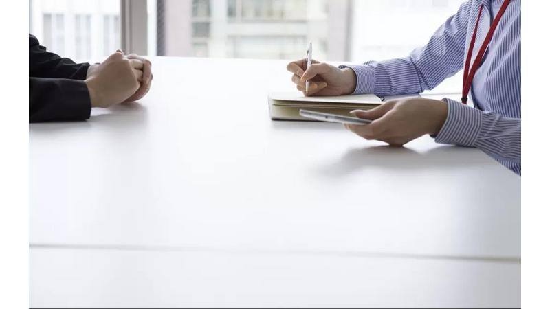 مدعوون لمقابلات التعيين والامتحانات التنافسية